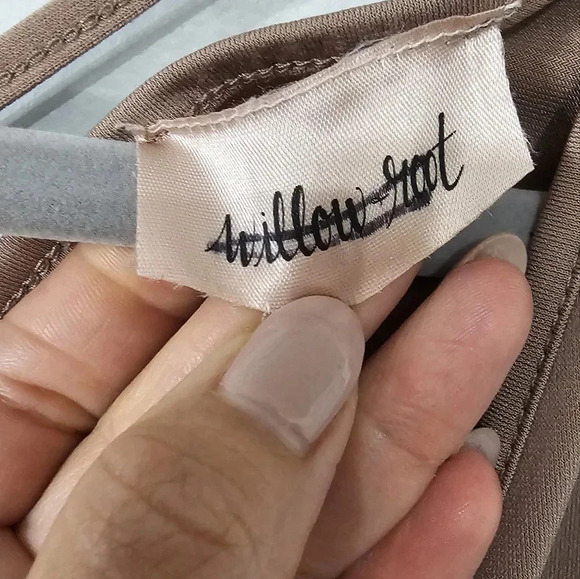 Buckle Top, Surplice Side Tie Top WILLOW & ROOT Size, XL - Picture 9 of 10